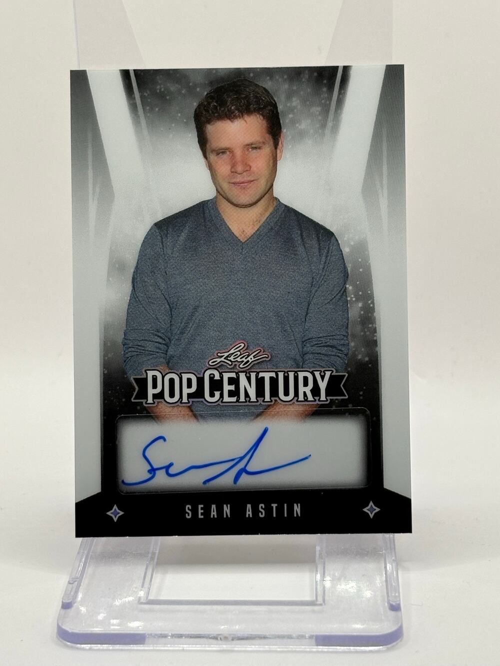 2025 Leaf Metal Pop Century Sean Astin White Auto 1/1 SSP Rudy LOTR Autograph